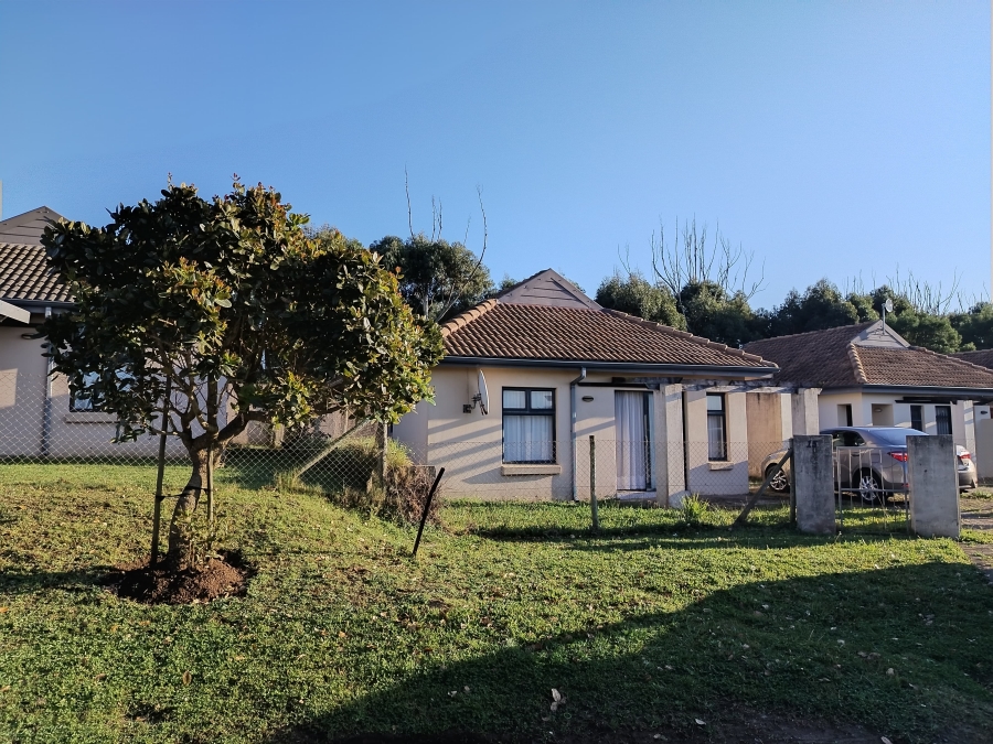 2 Bedroom Property for Sale in Kidds Beach Eastern Cape